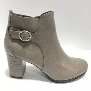 Bella Vita Leann II, Gray Ankle Boots, Size 8.5m NWOT